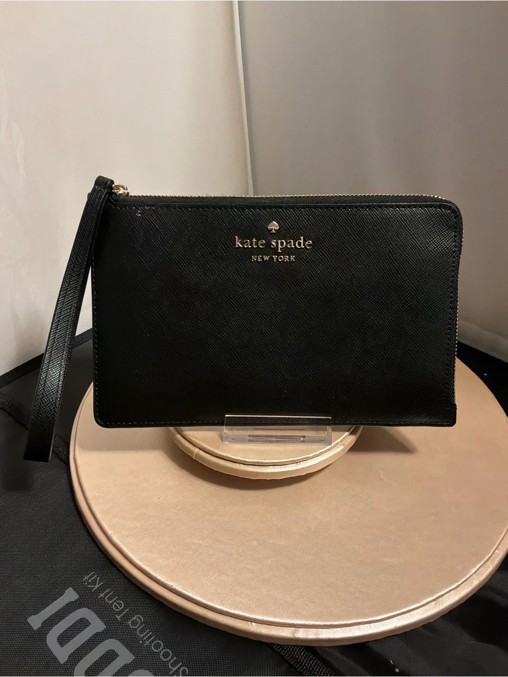 kate spade Staci medium L Zip Black Leather Wristlet